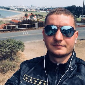 Meet your Posher, Marin